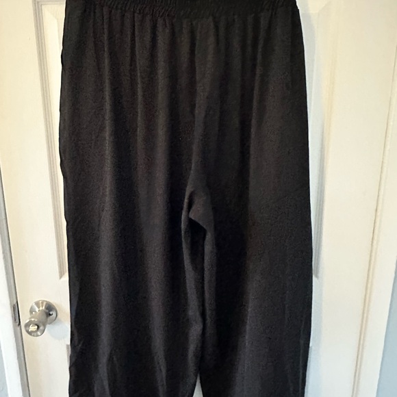 Max Studio Black Wide Leg Pants - Picture 3 of 3